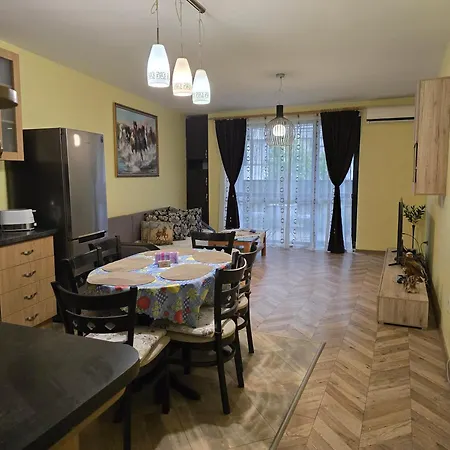 Apartman Wild Walnut