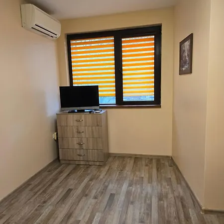 דירה Wild Walnut וארנה
