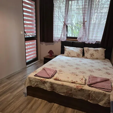 Апартамент Wild Walnut